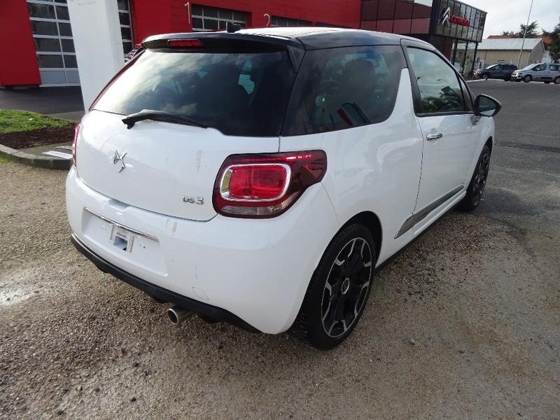 DS DS 3 PureTech 110ch Connected Chic S&S EAT6