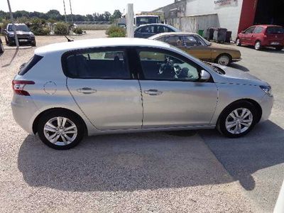 Peugeot 308 II 1.6 e-HDi 115ch FAP BVM6 Active