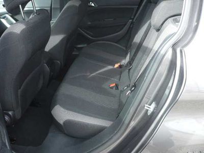 Peugeot 308 II 1.6 BlueHDi 120ch S&S EAT6 Style