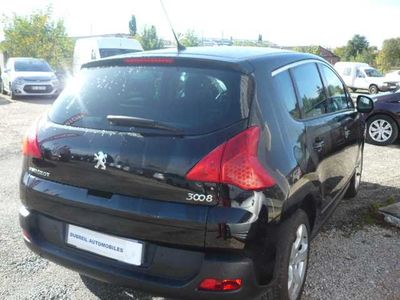 Peugeot 3008 1.6 HDi 115ch FAP Business Pack