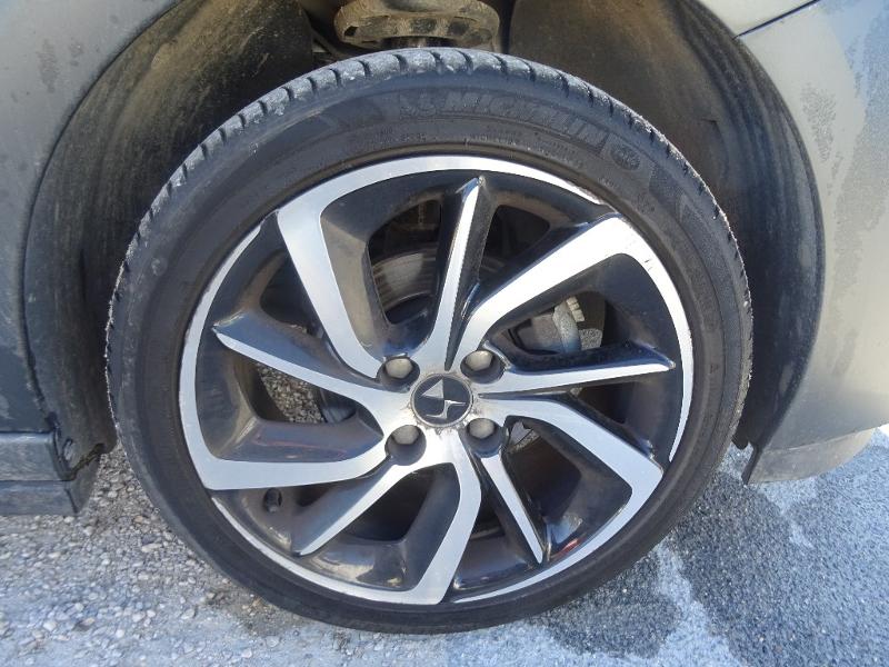 DS DS 3 PureTech 110ch Dark Side S&S