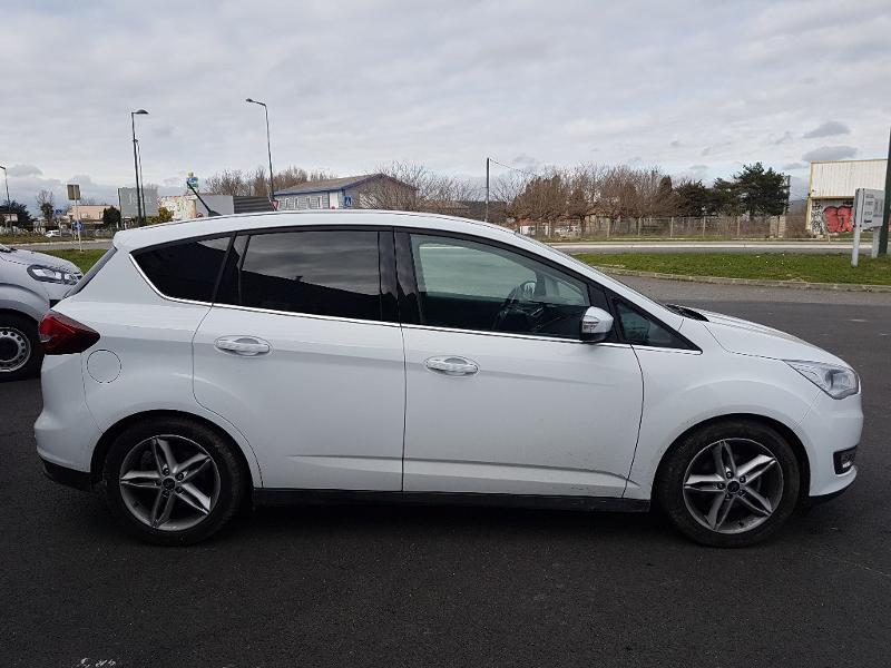 A VENDRE MONOSPACE FAMILIAL 5 PLACES FORD C-MAX, haut de gamme finition Titanium, essence, bon rapport qualité / prix