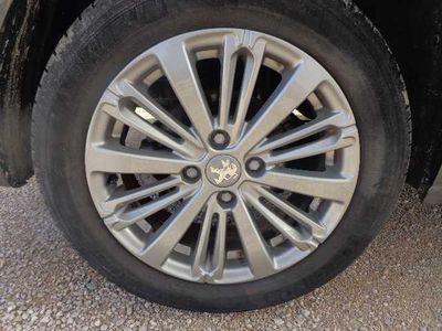 Peugeot 208 1.6 BlueHDi 100ch BVM5 Allure