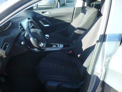 Peugeot 308 II 1.6 BlueHDi 120ch S&S BVM6 Allure