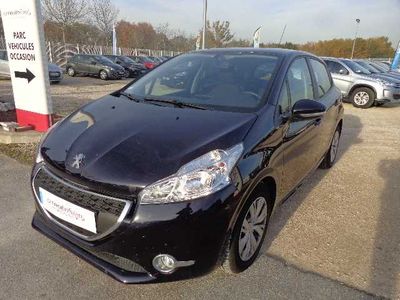Peugeot 208 1.6 e-HDi 92ch FAP BVM5 BLUE LION Business