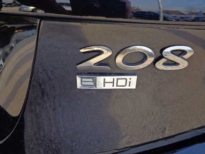Peugeot 208 1.6 e-HDi 92ch FAP BVM5 BLUE LION Business