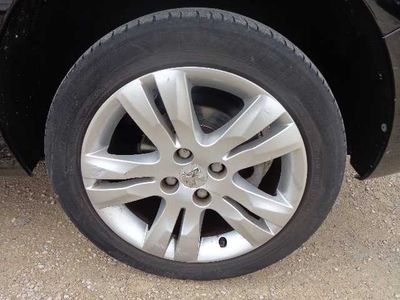 Peugeot 5008 1.6 HDi 112ch FAP BVM6 Allure 7pl