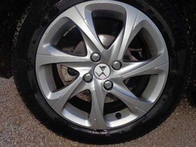 DS DS3 BlueHDi 100 S&S BVM So Chic