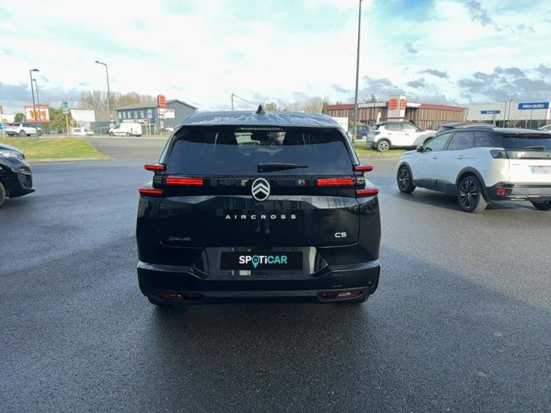 Nouveau véhicule familial C5 aircross peu kilométré comme neuf finition PLUS et garantie chez Dubreil automobiles à Auterive