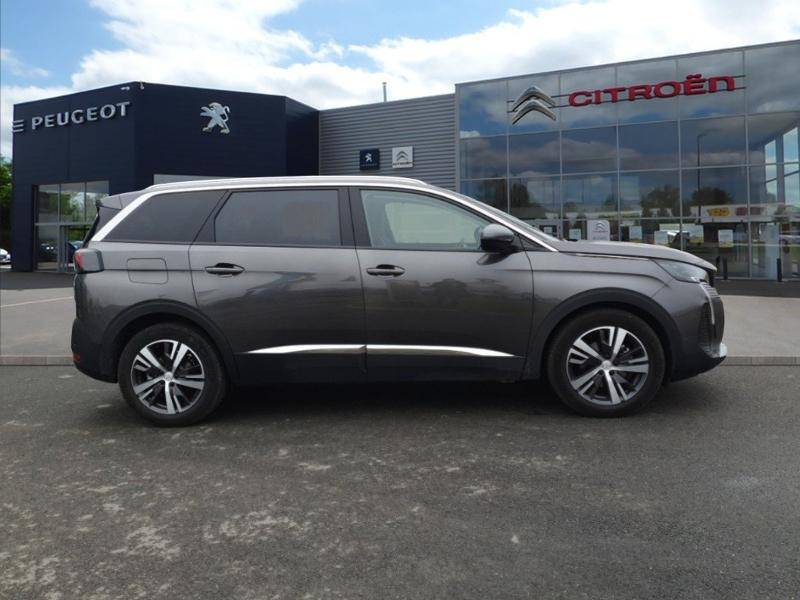 LOCATION MONOSPACE 5008 7 PLACES A AUTERIVE AU SUD DE TOULOUSE DANS LE 31