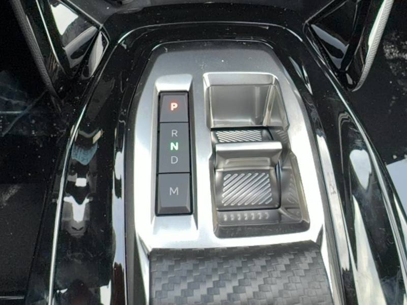 A vendre, Peugeot 2008 Hybrid 136 e-DCS6 Allure avec faible kilométrage chez Dubreil Automobiles à Auterive