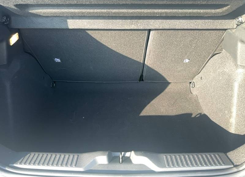 Nouvelle C3 MAX essence peu kilométré à vendre au garage Bouscatel à Roquettes au sud de Toulouse.