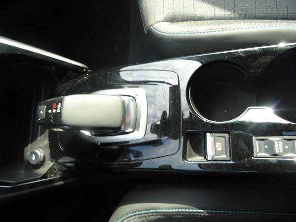 Acheter une e-208 blanche d'occasion allure business électrique à Toulouse en Haute Garonne