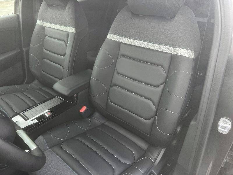 CITROËN C4X PureTech 130ch S&S SHINE EAT8 A VENDRE AU GARAGE BOUSCATEL A ROQUETTES DANS LE 31, AU SUD DE TOULOUSE.