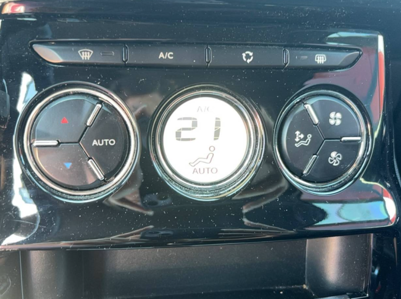 DS3 BlueHDI 100 Manuel Chic