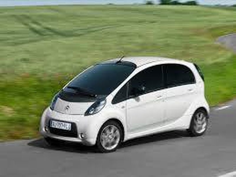 Entretien de votre voiture électrique C Zéro, Zoé, berlingo à Roquettes proche de Portet sur Garonne ou à Auterive