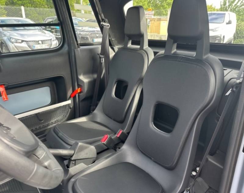 AMI A VENDRE AU GARAGE BOUSCATEL AU SUD DE TOULOUSE