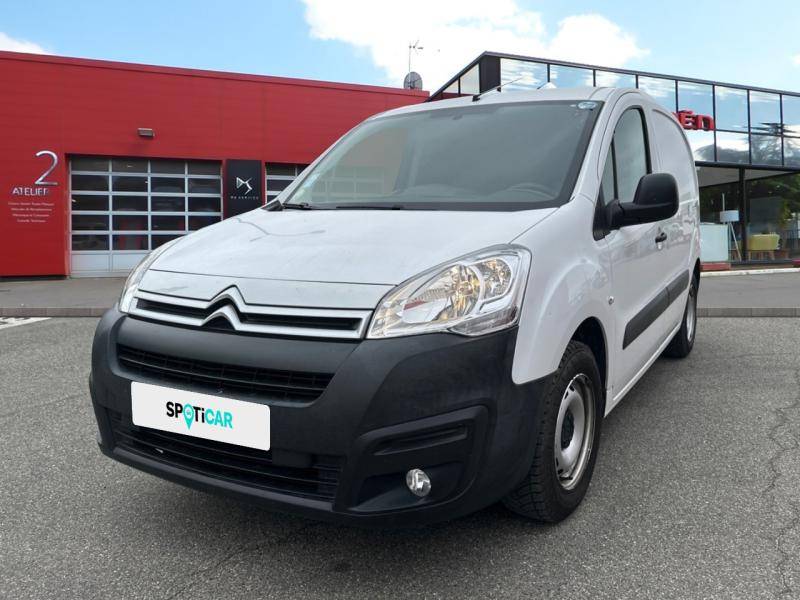 BERLINGO UTILITAIRE taille M 1.6 BlueHDi 100 Club A VENDRE AU GARAGE BOUSCATEL A ROQUETTES DANS LE 31